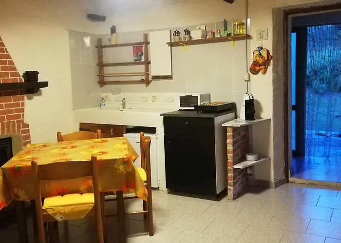 Azienda Agrituristica Cascina La Botta 팜스테이